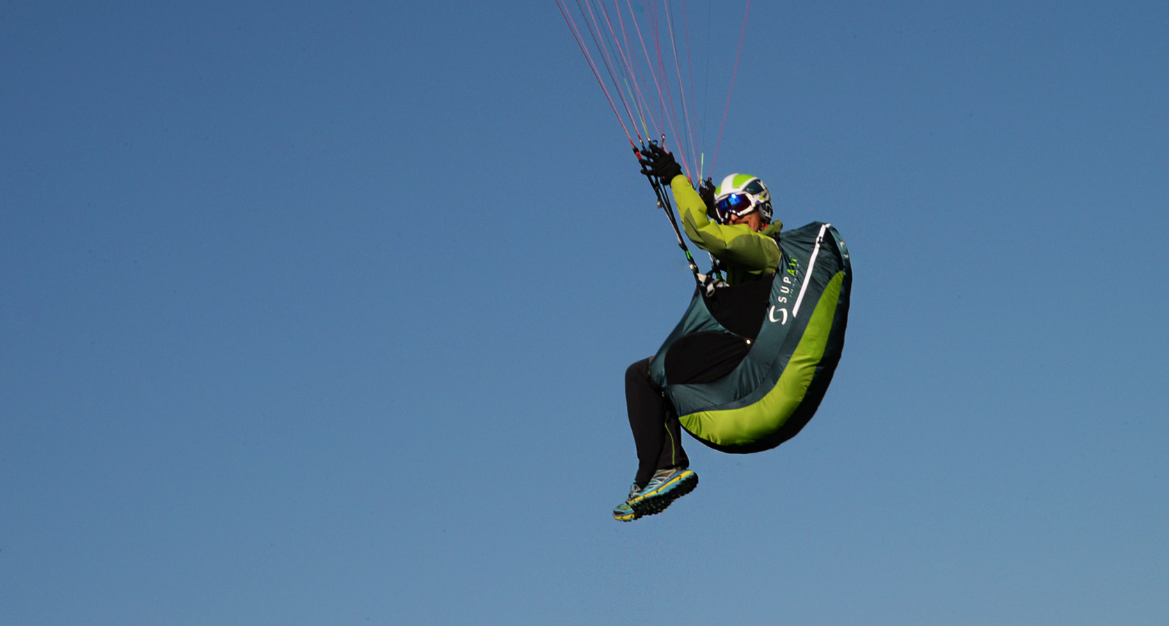 Подвесная система SupAir Evo Lite - Sup Air Evo Lite вид в полёте сбоку